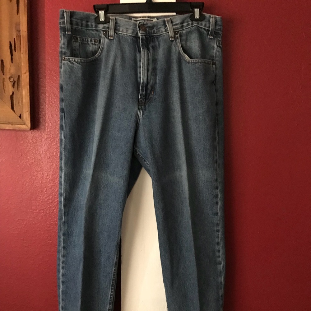 Men’s Old Navy classic blue jeans size W32 L32